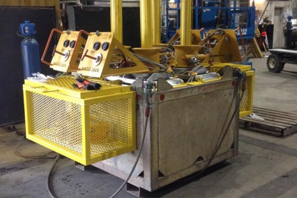 Hydraulically Actuated Guidebase Grapple (HAGG) Jack